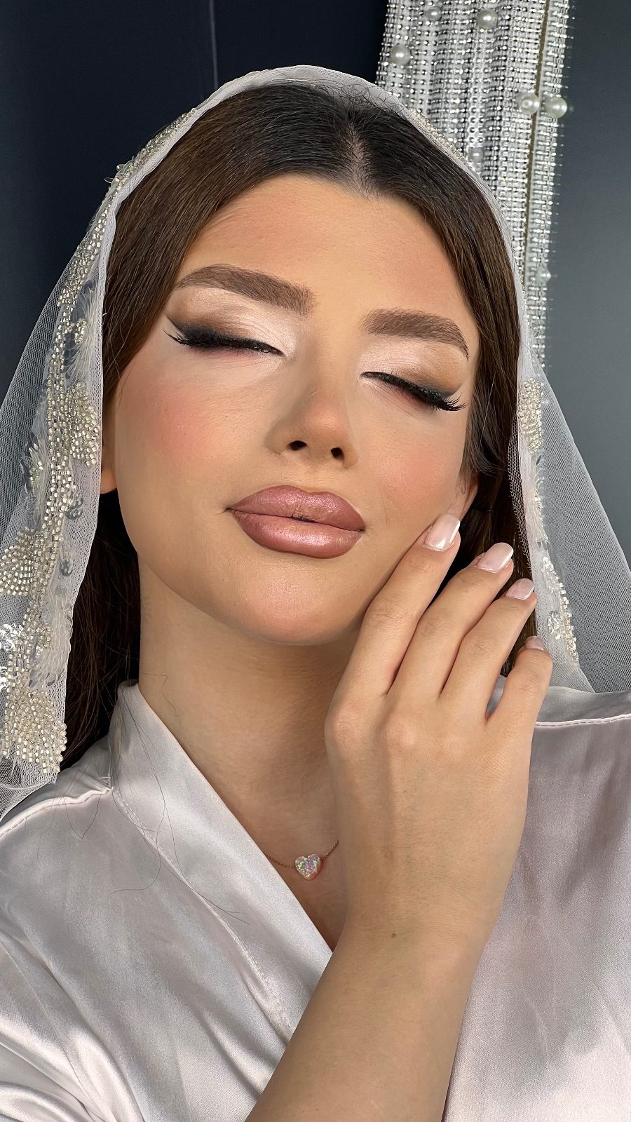 هر میکاپ متناسب با جام چهره شما و‌در نهایت سلیقه شما انجام م — کارِ هنگامه در سالن زیبایی نیل تهرانپارس